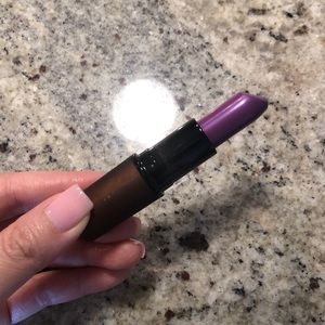 MAC “FEEL MY PULSE” LIPSTICK